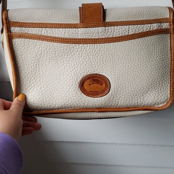 Vintage dooney and bourke shoulder bag - Picture 4 of 5